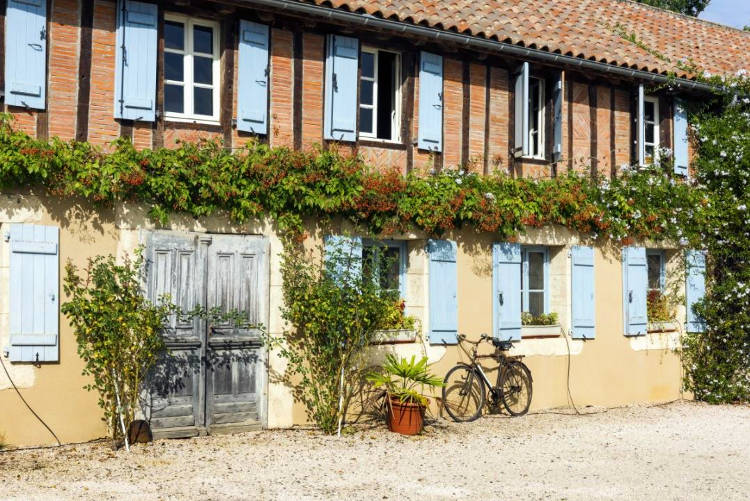 Casa típica de la campiña francesa